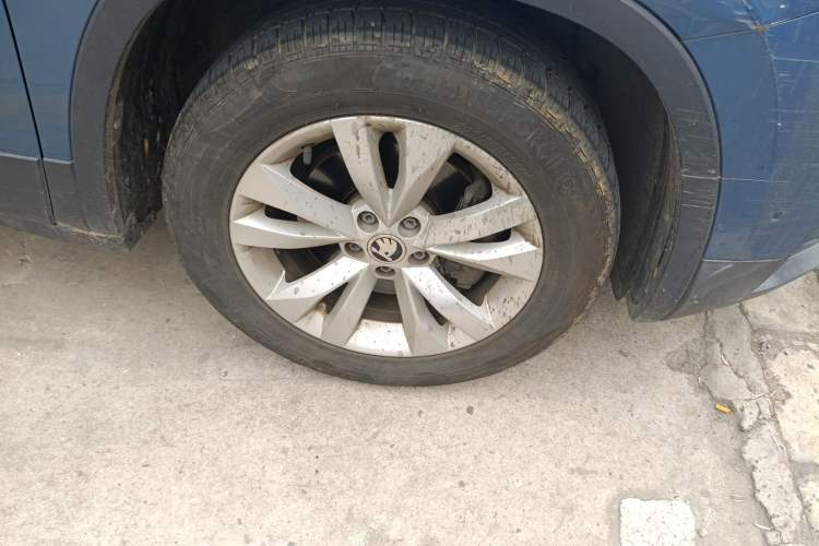 Used Skoda Kamiq 2018 1.5L Automatic Standard Version China V Emission Standard Right Front Wheel Hub