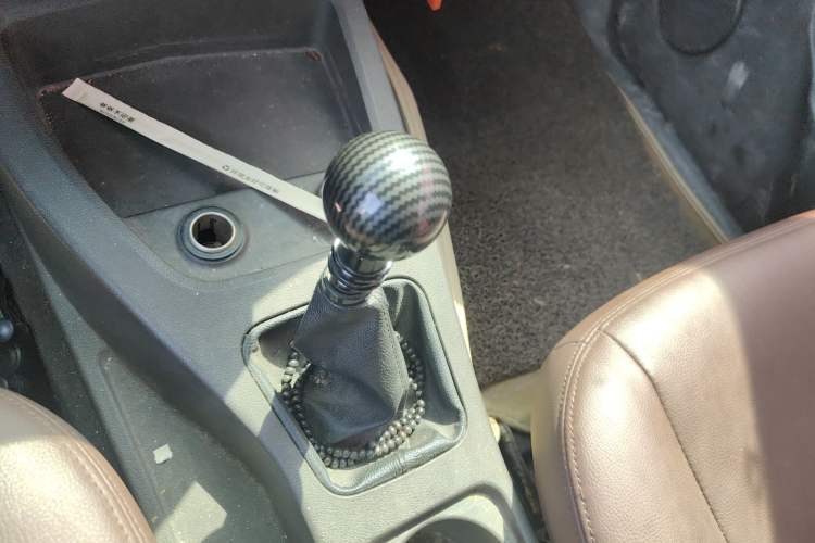 Used Wuling Hongguang 2014 1.2L Base Model China IV
