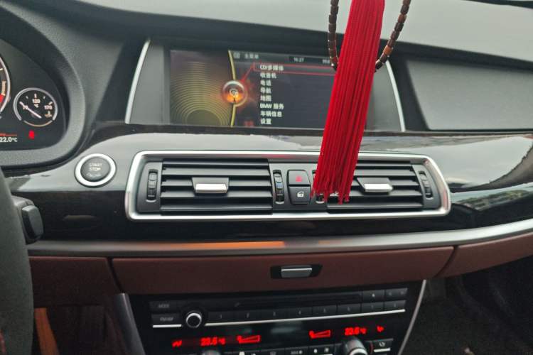 Used BMW 5 Series GT 2010 535i Leading Model
