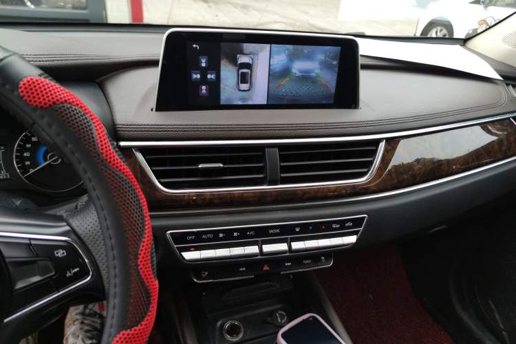 Used Dongfeng Fengon 580 2017 1.5T Manual Luxury Model