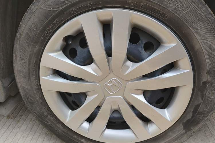 Used Honda Fit 2021 1.5L CVT Trend Edition Right Front Wheel Hub