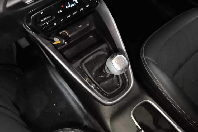 Used Baojun 510 2017 1.5L Manual Fashion Model