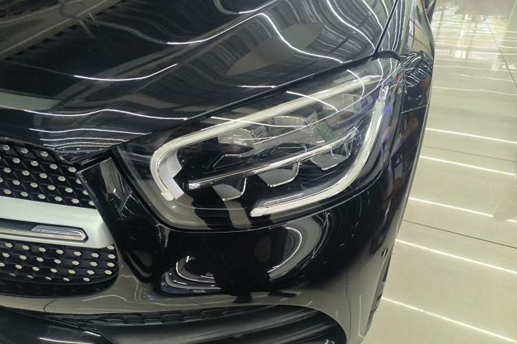 Used Mercedes-Benz GLC 2021 GLC 300 L 4MATIC Dynamic Model
