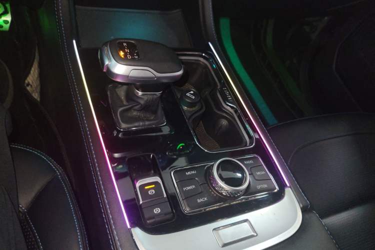 Used BAIC Off-Road BJ40 2023 2.0T Automatic Four-Wheel Drive Urban Hunter Edition Chivalrous Type
