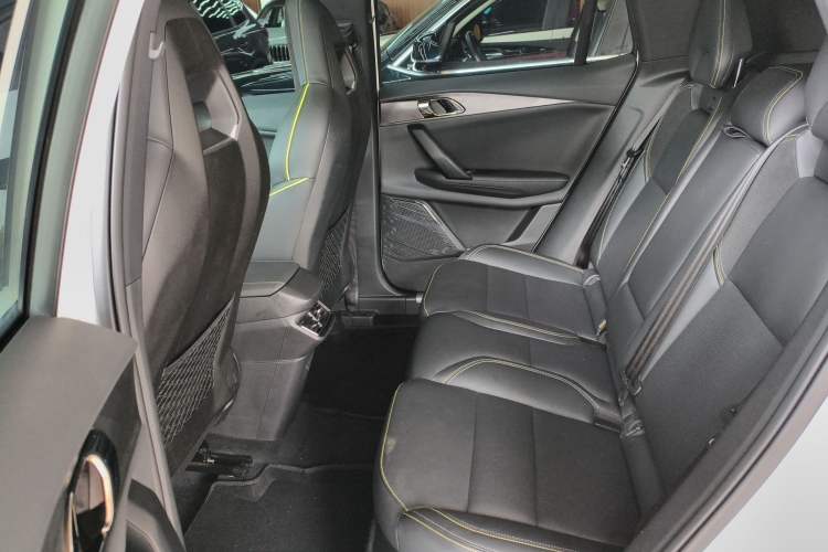 Used Lynk & Co 06 2023 Remix 1.5T Dynamic Halo
