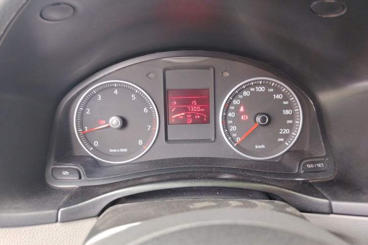 Used Volkswagen Bora 2012 1.6L Manual Fashion Edition