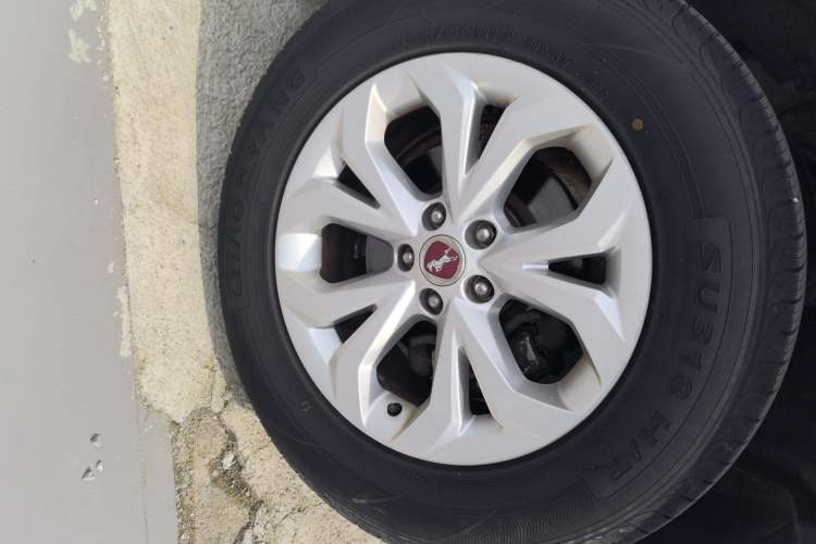 Used Hanteng X7 2016 1.5T Manual Luxury Edition