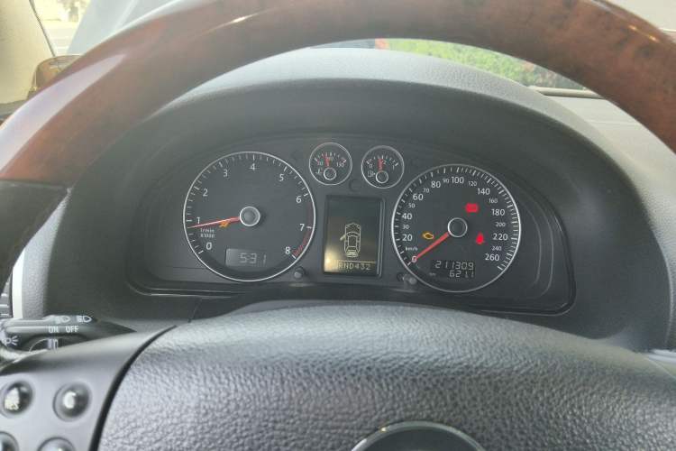 Used Volkswagen Passat 2009 1.8T Automatic Luxury Edition
