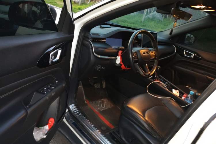 Used Jeep Compass 2021 220T Automatic All-Wheel Drive 80th Anniversary Edition