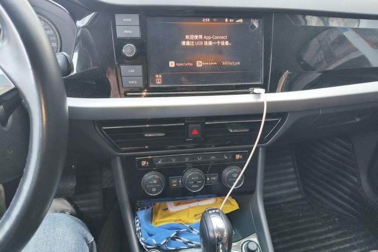 Used Volkswagen Lavida 2019 280TSI DSG Luxury Edition China VI Standard Audio And AC Panel