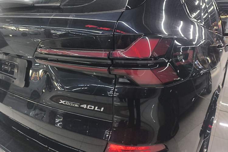 Used BMW X5 2023 xDrive 30Li Luxury M Sport Night Edition Package

