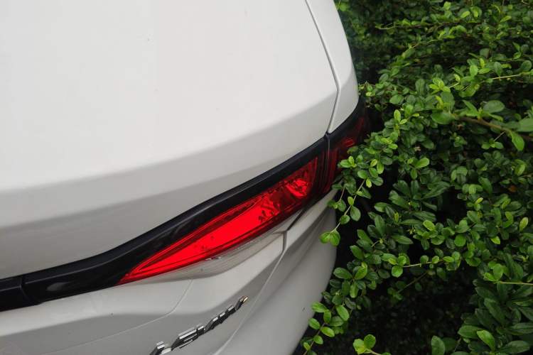 Used Toyota Levin 2022 Facelift TNGA 1.5L CVT Progressive Edition Right Rear Taillight