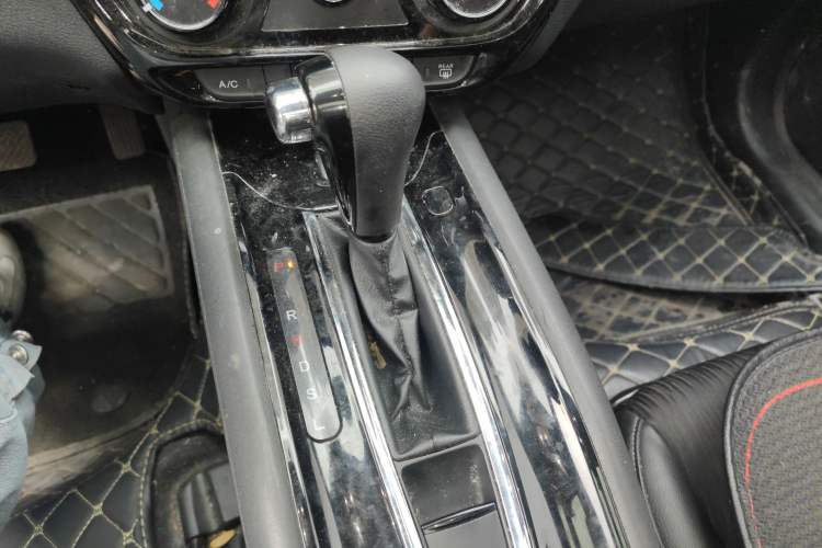 Used Honda Vezel 2020 1.5L CVT Pioneer Edition Gear Lever