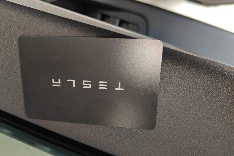 Used Tesla Model Y 2024 Rear-Wheel-Drive Version Vehicle Key