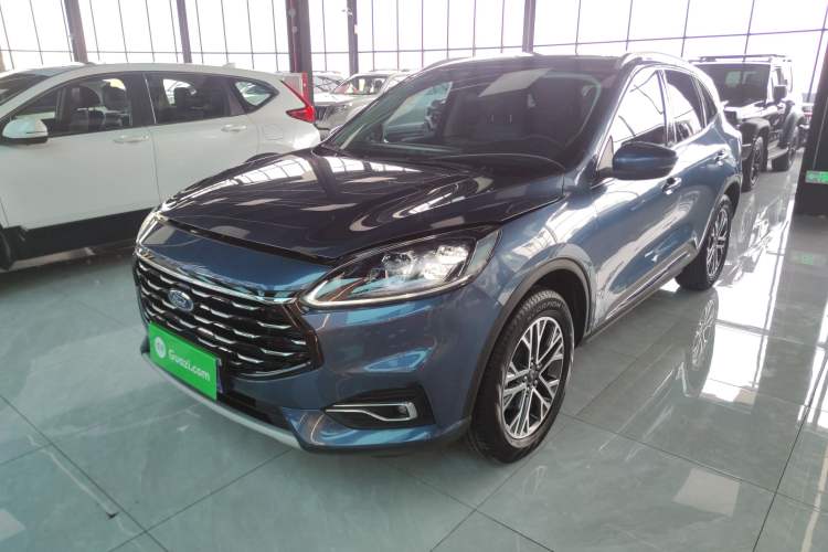 Used Ford Escape 2020 EcoBoost 245 Two-Wheel-Drive Titanium Edition