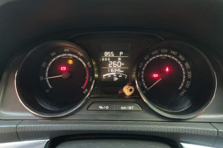 Used Skoda Kamiq 2020 1.5L Automatic Comfort Edition Instrument Cluster