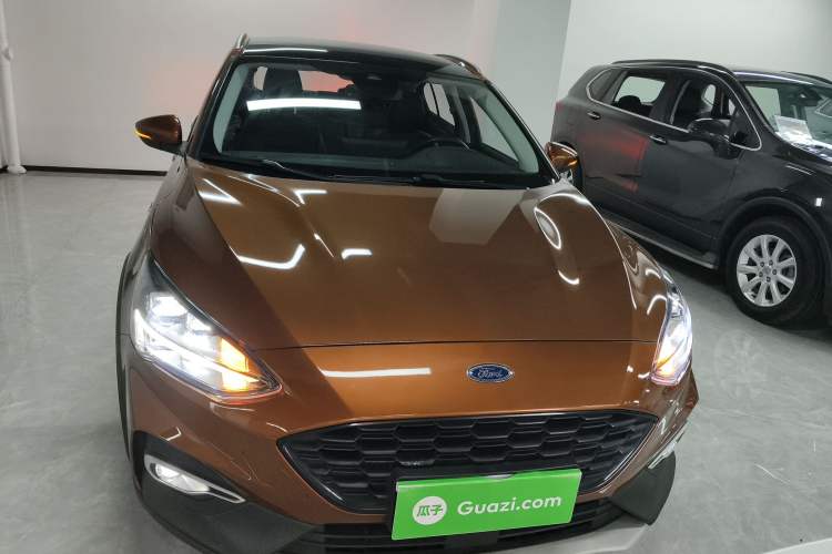 Used Ford Focus Active 2020 EcoBoost 180 Automatic Titanium Edition