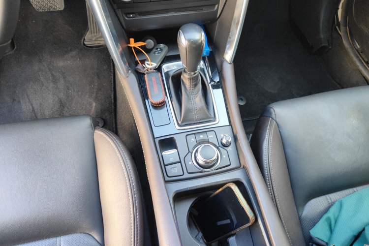 Used Mazda CX-4 2018 2.5L Automatic 4x4 Skyactiv GT Sport Edition China V Standard