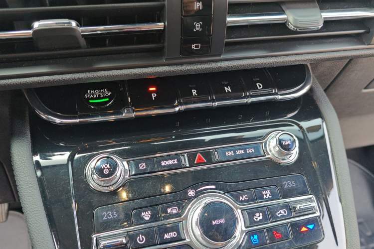 Used Lincoln Corsair 2020 2.0T Four-Wheel Drive Prestige Edition
