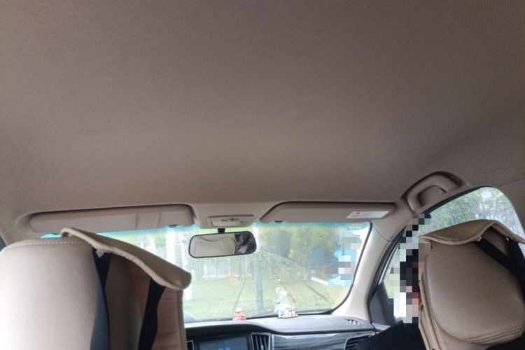 Used Baojun 730 2016 1.5L Manual Comfort Version 7 Seats China V Emission Standard Headliner