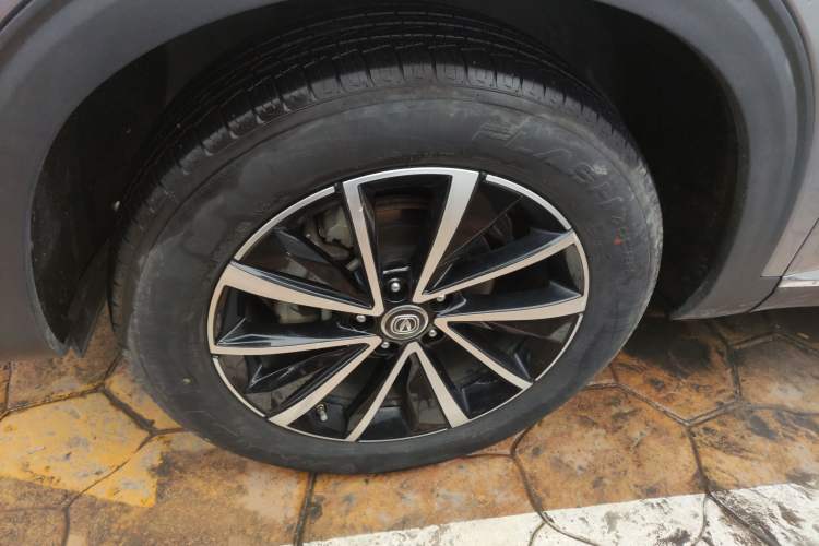 Used Changan CS85 COUPE 2019 1.5T DCT Version China VI Standard