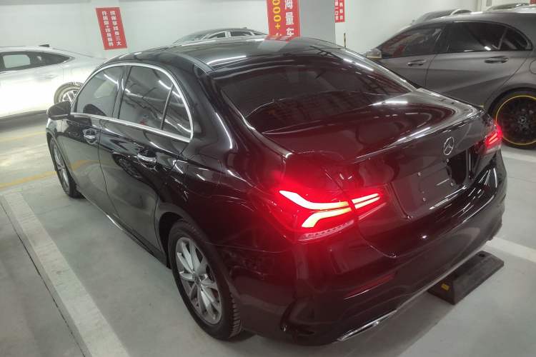 Used Mercedes-Benz A-Class 2022 Restyled A 200 L Sport Sedan Fashion Version