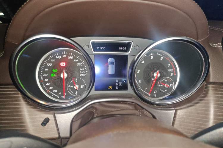 Used Mercedes-Benz GLE 2018 GLE 320 4MATIC Dynamic Edition Collector's Edition
