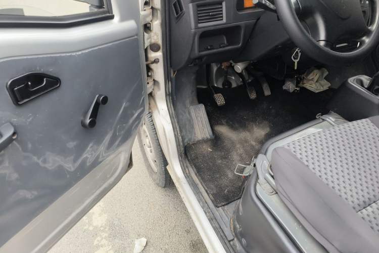 Used Wuling Zhiguang 2023 1.5L Practical Version 5/7 Seats