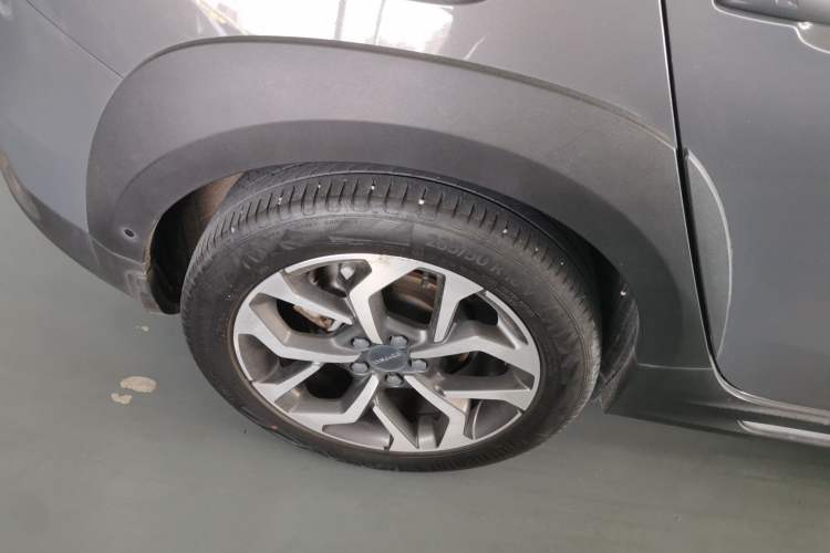 Used Lynk & Co 02 2018 1.5T DCT Two-Wheel Drive Pro Version China V Emission Standard