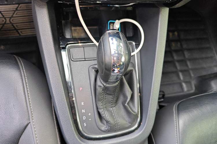 Used Volkswagen Sagitar 2015 1.6L Automatic Comfort Model