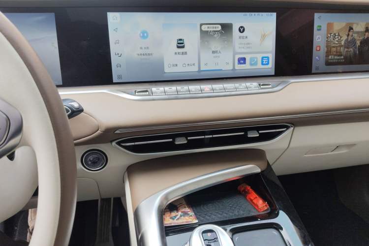 Used VOYAH FREE 2021 Four-Wheel Drive Standard Range-Extended Version Audio And AC Panel