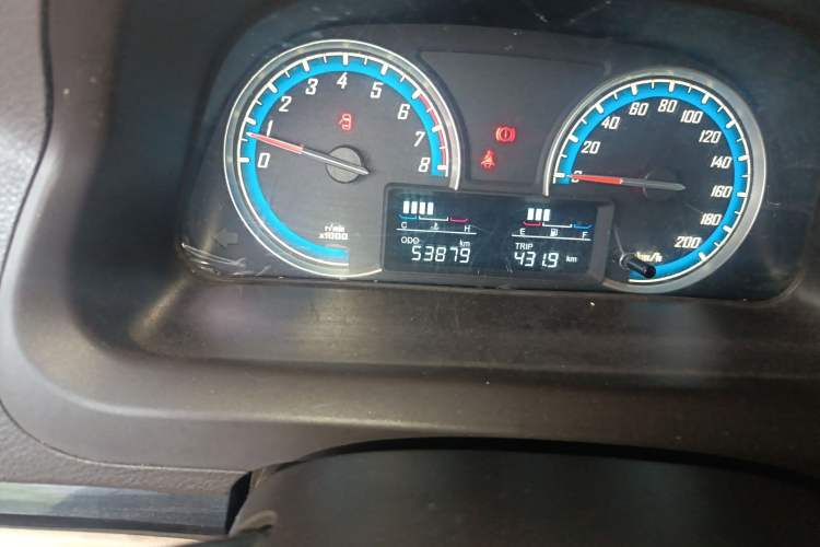 Used Baojun 730 2014 1.5L Manual Luxury Navigation ESP Version 7 Seats

