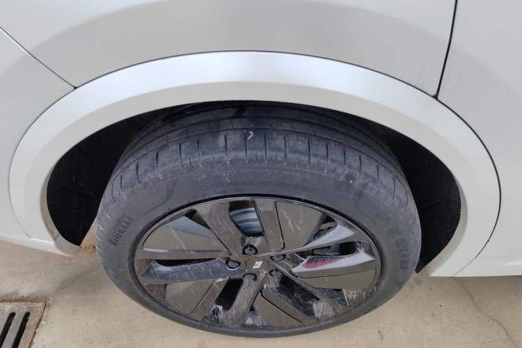 Used Li Auto L9 2022 Max model