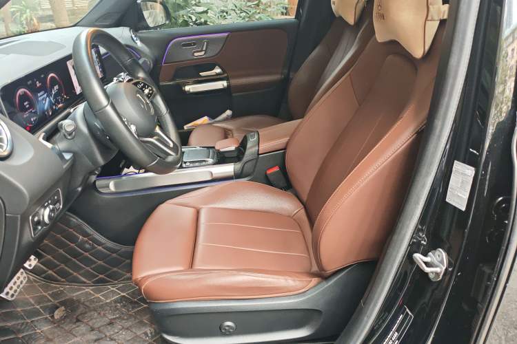 Used Mercedes-Benz GLB 2020 Facelift GLB 200 Fashion Edition Left Front Seat