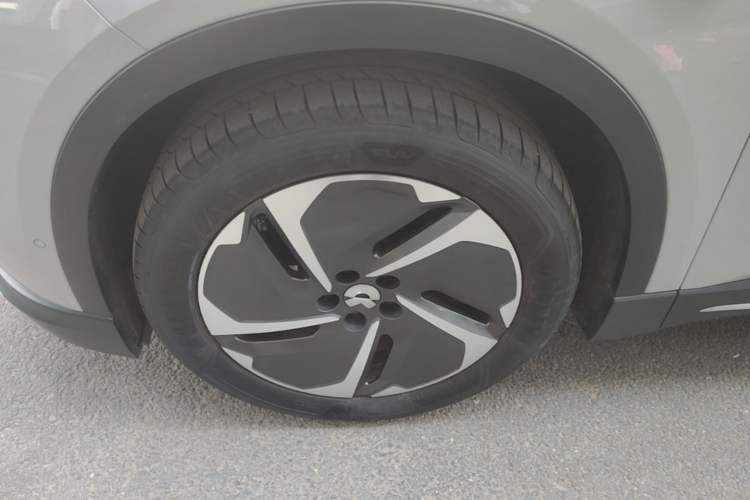 Used Nio ES6 2024 75 kWh
