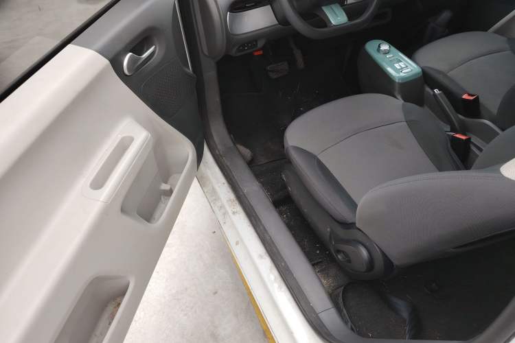 Used CHANGAN NEVO Lumin 2022 210km Sweet Edition Driver Seat