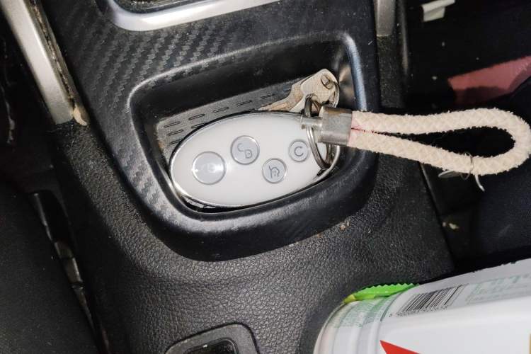 Used BYD Yuan New Energy 2018 EV360 Smart Connect Cool Edition Vehicle Key