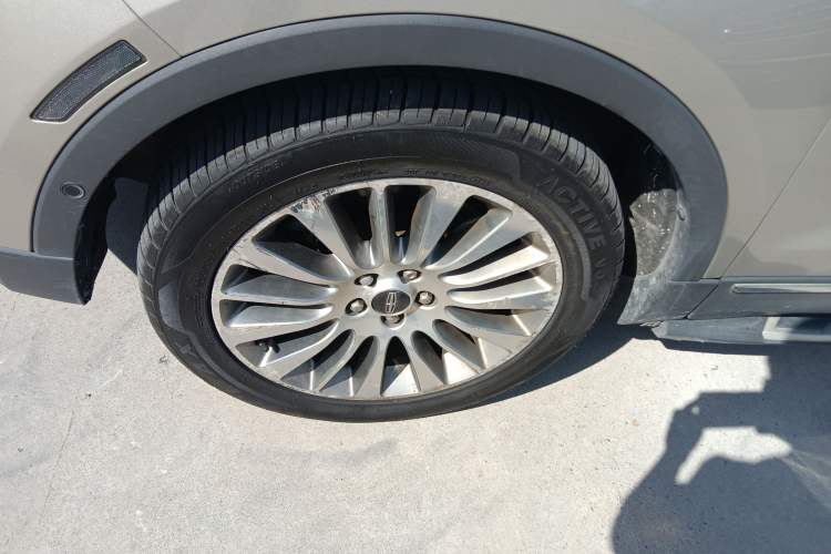 Used Lincoln MKC 2014 2.0T Four-Wheel Drive Luxury Edition
