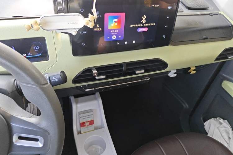 Used Geely Galaxy Panda 2023 Panda Mini 200km Endurance Bear