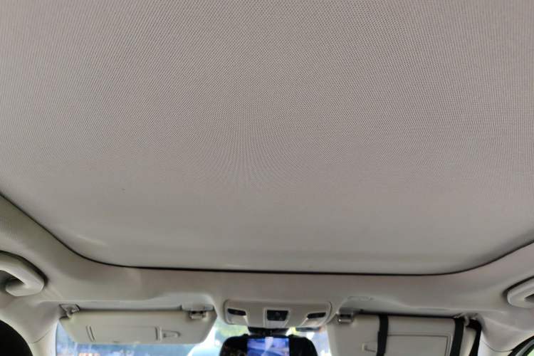 Used Infiniti QX30 2017 2.0T Four-Wheel Drive Fashion Edition
