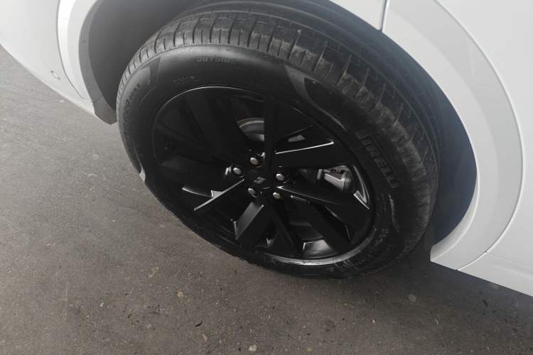 Used Li Auto L7 2023 Air model
