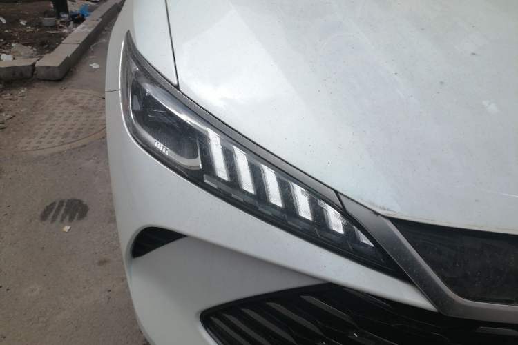 Used BYD Qin PLUS 2025 DM-i Smart Drive 55KM Leading Model
