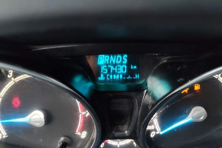 Used Ford Fiesta 2013 Sedan 1.5L Automatic Fashion Edition
