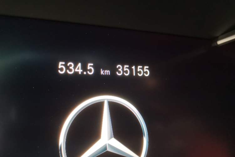 Used Mercedes-Benz C-Class 2020 Restyled C 260 Sport Edition Odometer Close Up