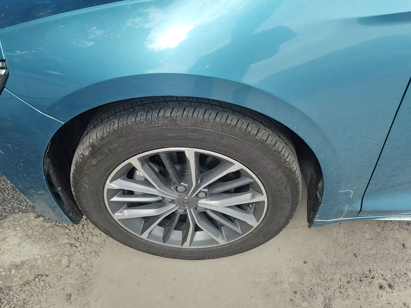 Geely Auto Preface 2021 2.0TD Luxury Version - Luxury — снимка 10