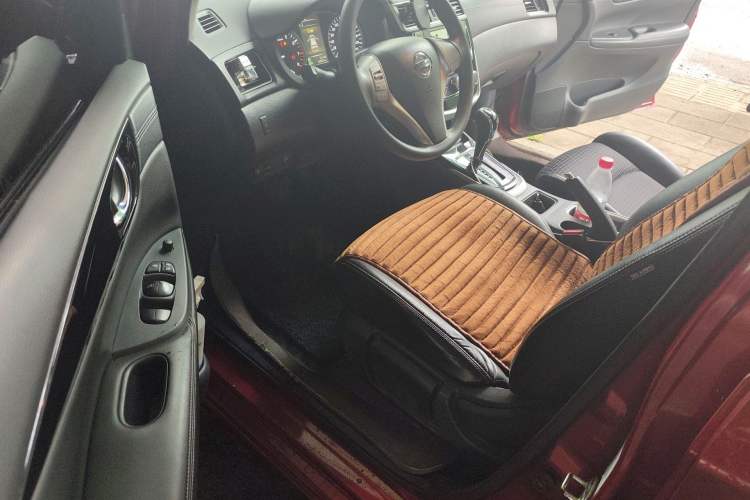 Used Nissan Tiida 2016 1.6L CVT Smart Drive Edition