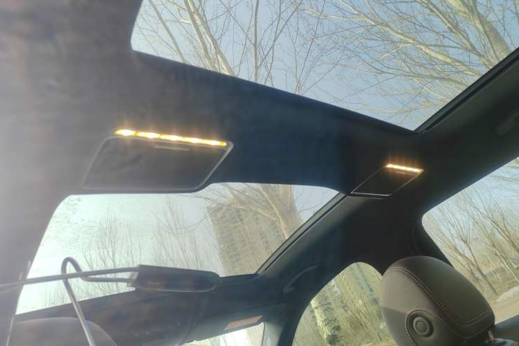 Used Mercedes-Benz GLC 2020 Facelifted GLC 260 L 4MATIC Dynamic Edition
