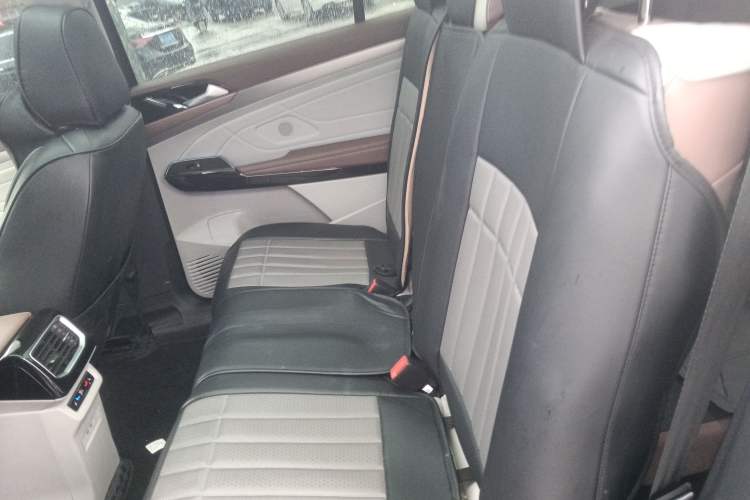 Used Volkswagen ID.6 X 2022 ZhiXiang Pure Long-Range Edition
