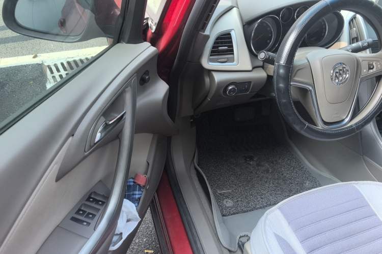 Used Buick GT 2013 GT 1.6L Automatic Fashion Edition
