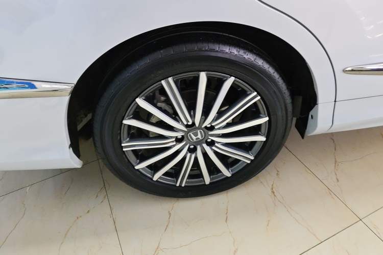 Used Honda Elysion 2024 2.0L eHEV Luxury Edition